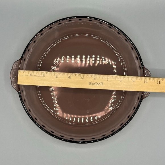 Pyrex Cranberry Glass Deep Pie Dish 229 Crimped Edge 24cm Fluted Handles Plate - Picture 5 of 7